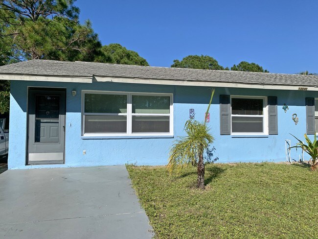 Foto del edificio - 12040 Henley Ave