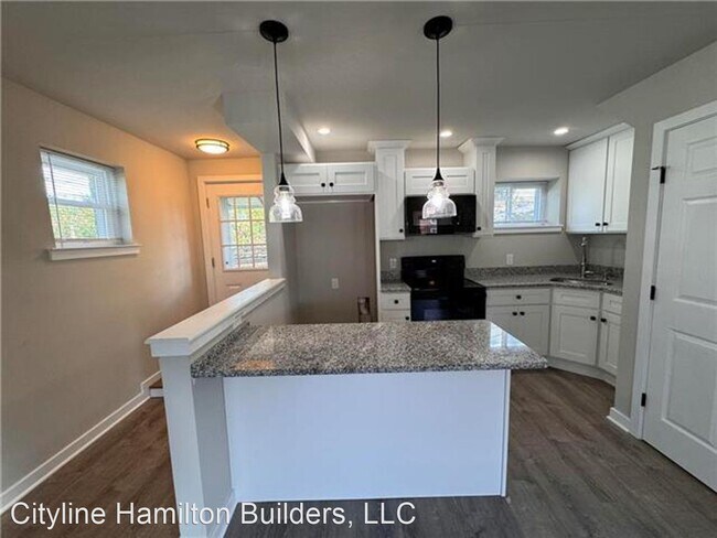 Foto del edificio - 1 br, 1 bath House - 711 N Godfrey