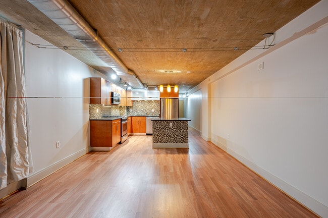 Building Photo - 929 Florida Ave NW