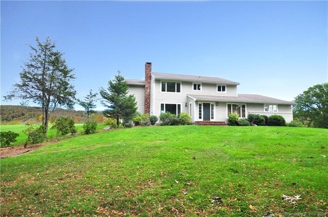 Building Photo - 365 Kent Hollow Rd