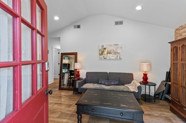 Foto del edificio - 413 Lockland Dr