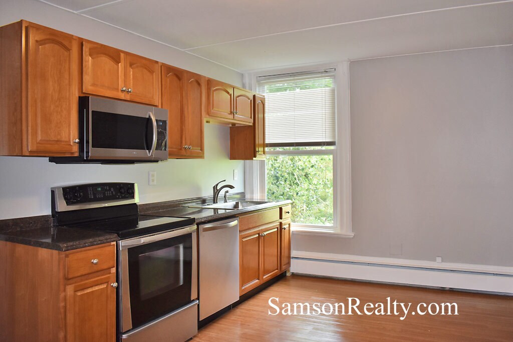 Foto principal - 571 Spring St