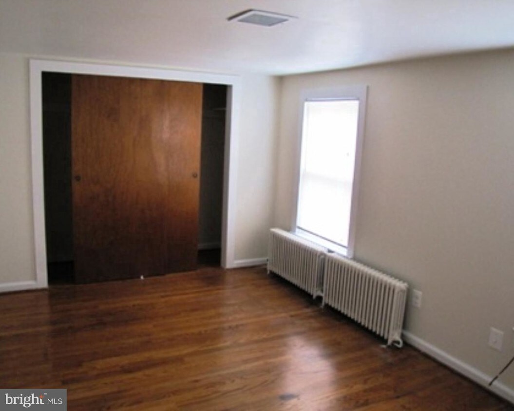 357 Emmett St, Phoenixville, PA 19460 House for Rent in Phoenixville