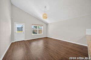 Foto del edificio - 4618 Chalk Flats