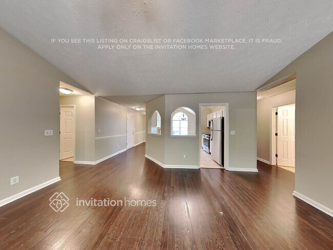 Foto del edificio - 544 Rivulett Ct
