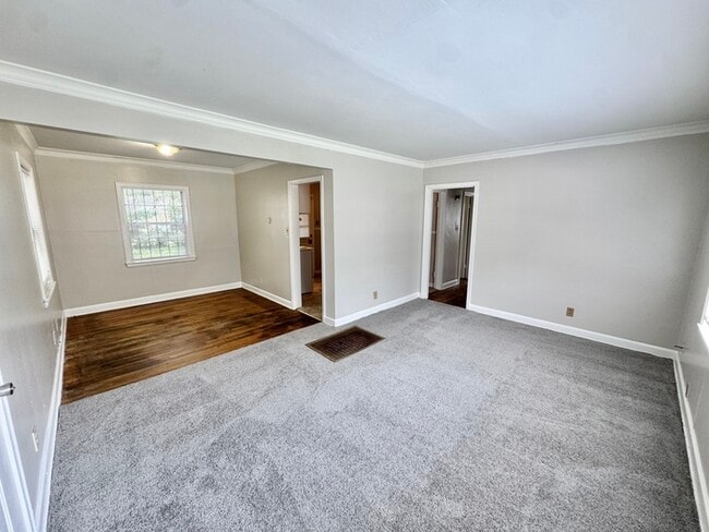 Building Photo - 1068 Railton Rd
