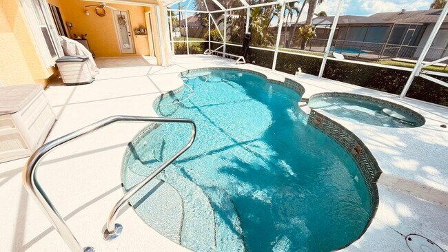 Foto del edificio - 1829 SW Hickock Terrace