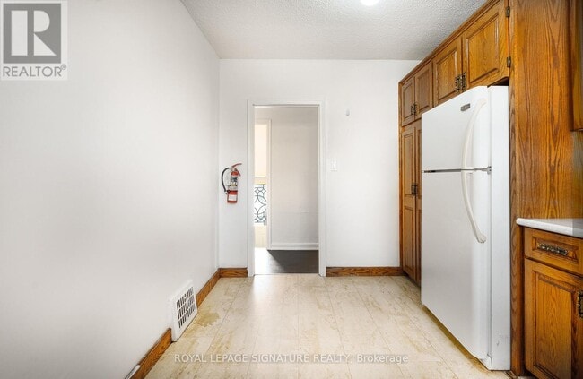 Photo du bâtiment - 56 Ash Crescent