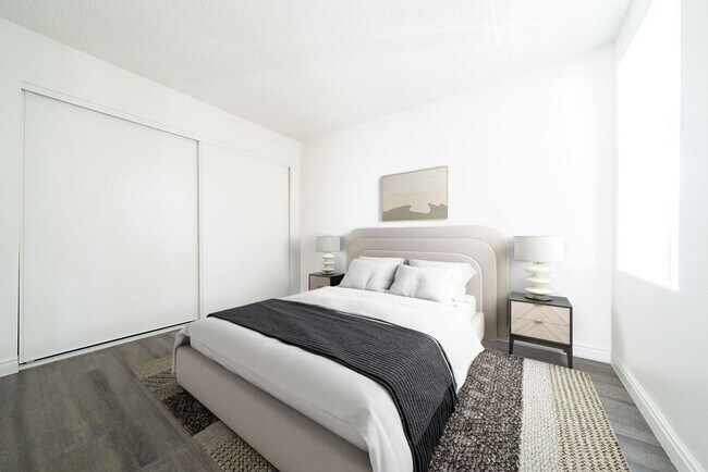 Interior Photo - Casa De Flores