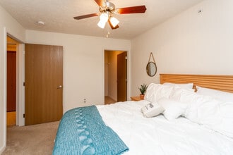 2BR, 1BA - 930 SF - Bedroom - Rock Creek Apartments