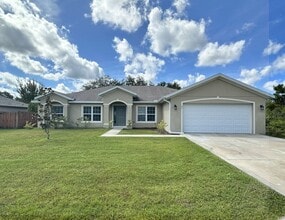 Building Photo - 37 Lewis Shire Pl