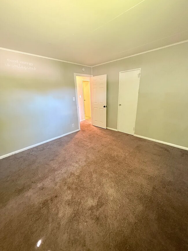 Foto del edificio - 5269 N 68th St