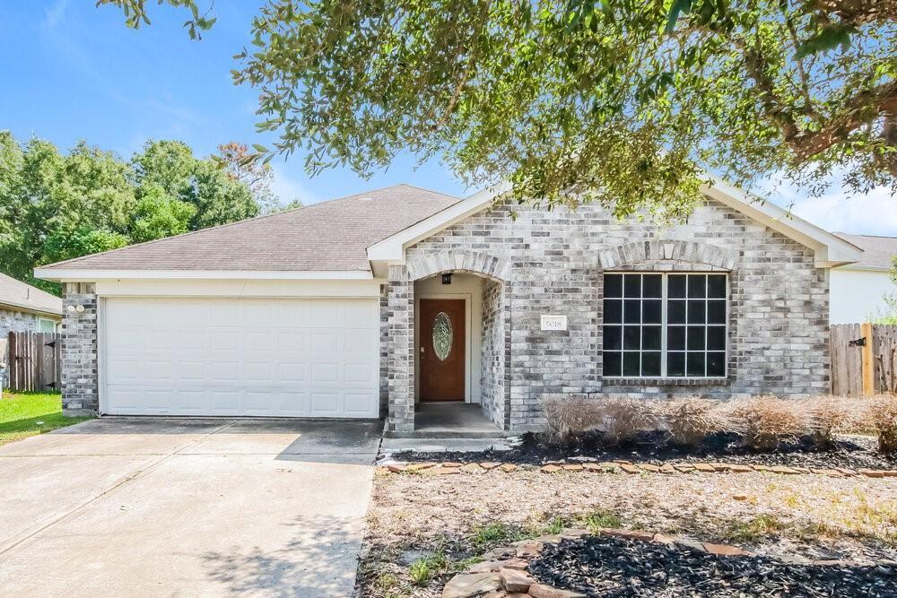 Foto principal - 5018 Jasmine Meadows Ln