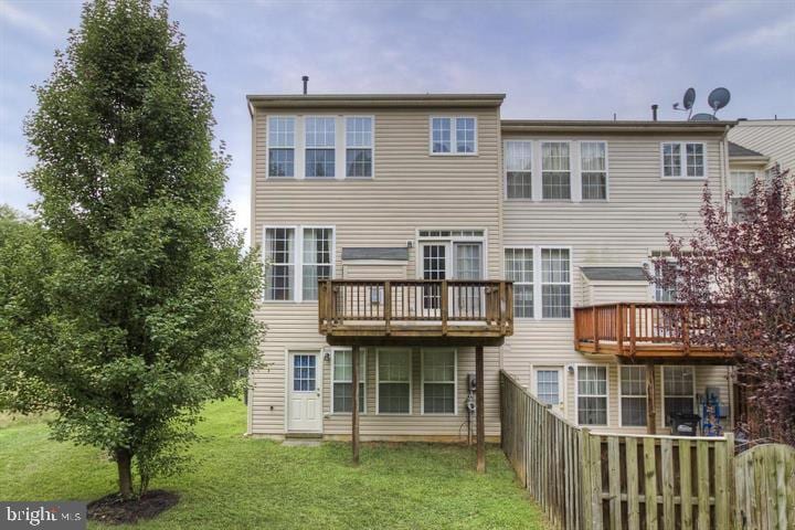 Building Photo - 15925 Canada Goose Loop