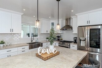 Building Photo - 9233 Vicki Dr