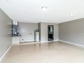 Building Photo - 115 Devonshire Rd