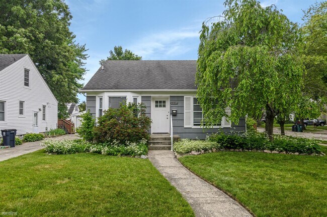 Building Photo - 3 br, 2 bath House - 1227 Mayfield Drive