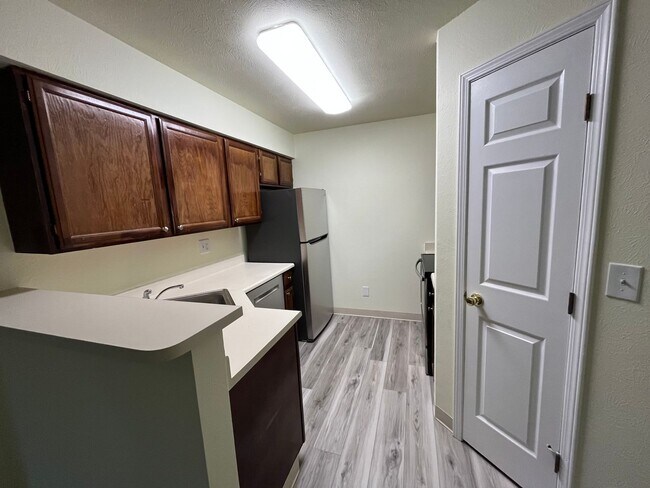 Foto del edificio - Top Floor 1-Bedroom Condo at Powderhorn