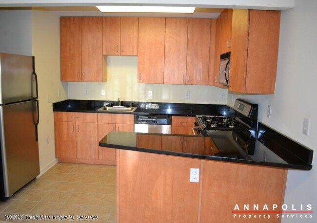 Building Photo - 1148 cove road # 201