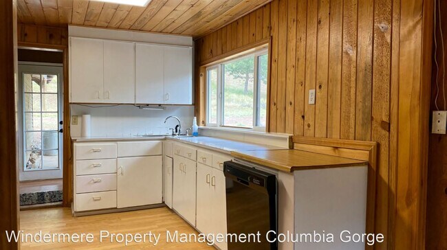 Building Photo - 2 br, 1 bath House - 74 Dry Creek Rd
