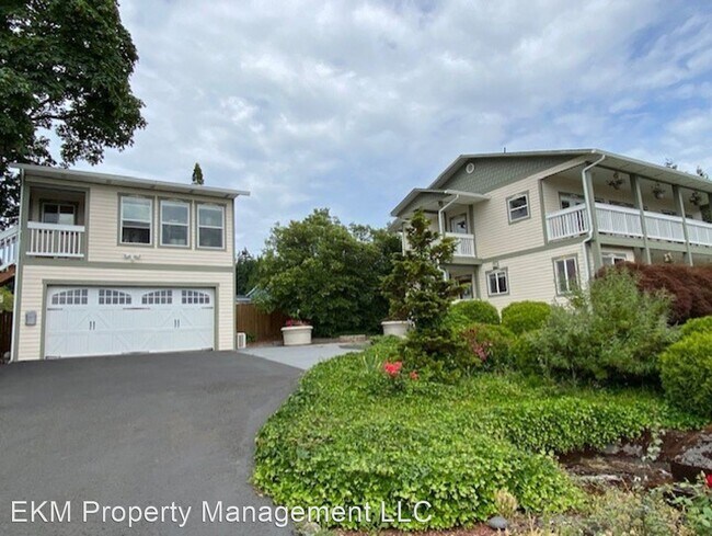 Building Photo - 4 br, 4 bath House - 9006 SE Evergreen Hwy