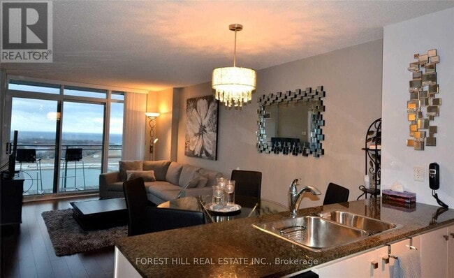 Building Photo - 11-4011 Brunel Ct
