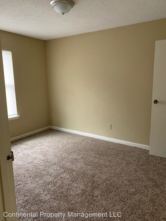 Building Photo - 1307 Bellshire Terrace Dr