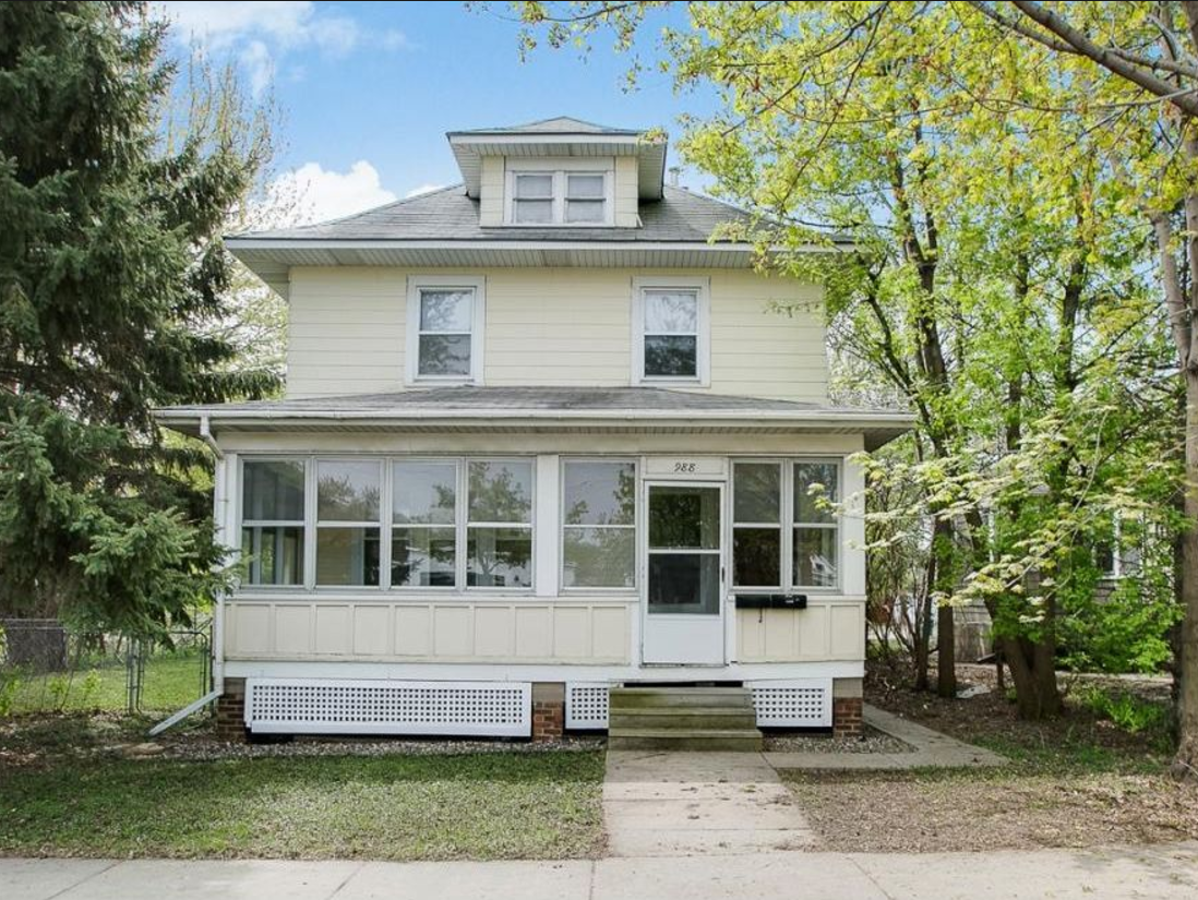 Primary Photo - 988 Randolph Ave