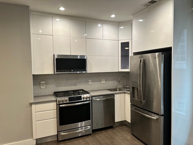 Foto del edificio - 625 Park Rd NW