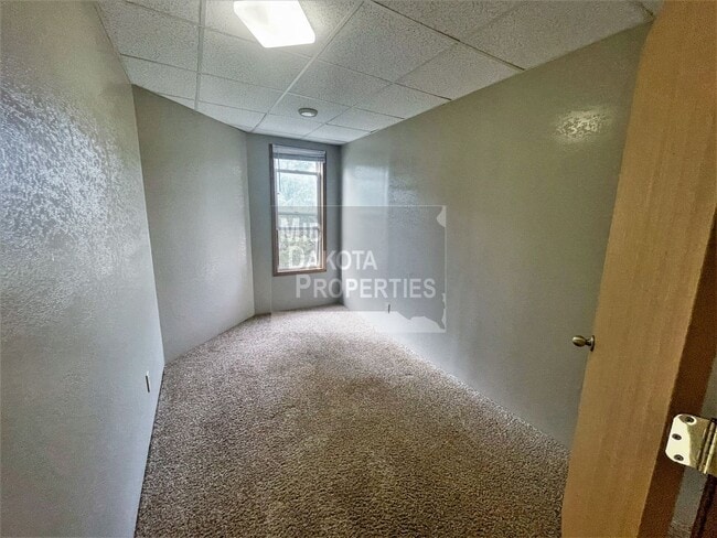 Building Photo - 420 E 6th Ave