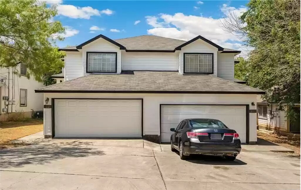 Front of Duplex - 876 Sagewood Trl