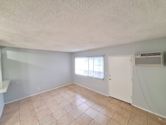 Building Photo - 4660 Kester Ave