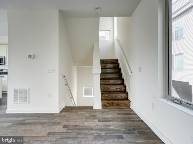 Foto del edificio - 2123 E Lehigh Ave