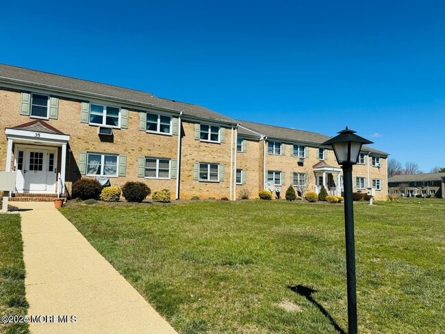 Foto del edificio - 35 Manchester Ct