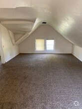 Building Photo - 316 4th Ave SW