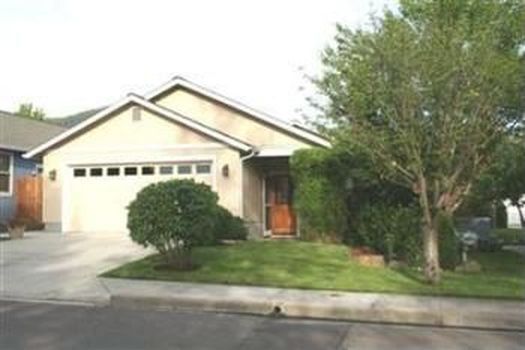 Three bedroom, Two bath home in Ashland. ... - Three bedroom, Two bath home in Ashland.  ...