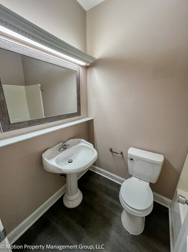 Foto del edificio - 6918 Northside Dr