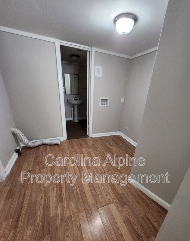Foto del edificio - 305 Union Heights Blvd
