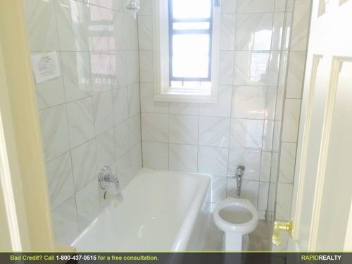 Building Photo - 8840 144th St