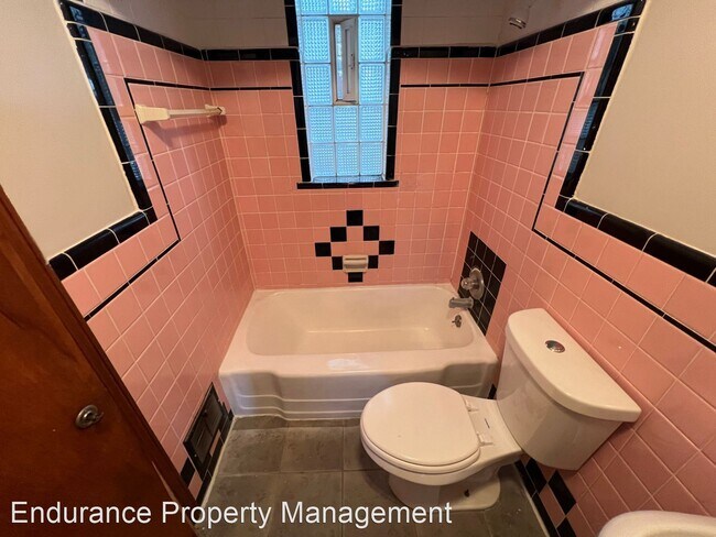 Building Photo - 2 br, 1 bath House - 937 Grand Avenue