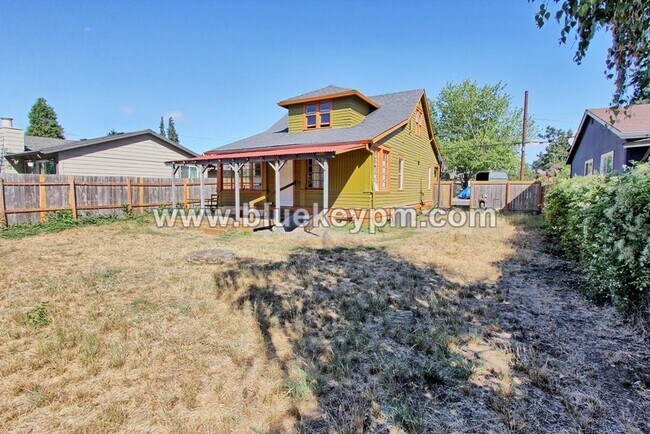 Foto del edificio - 5514 SE Malden St