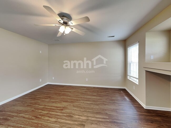 Building Photo - 21630 E Stoll Pl