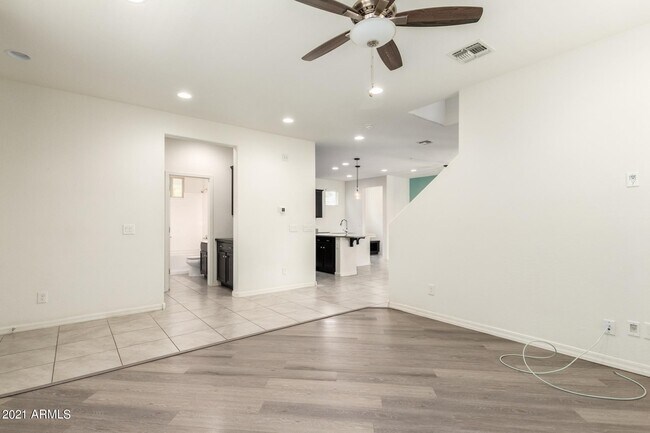 Foto del edificio - 3829 E STILES LN