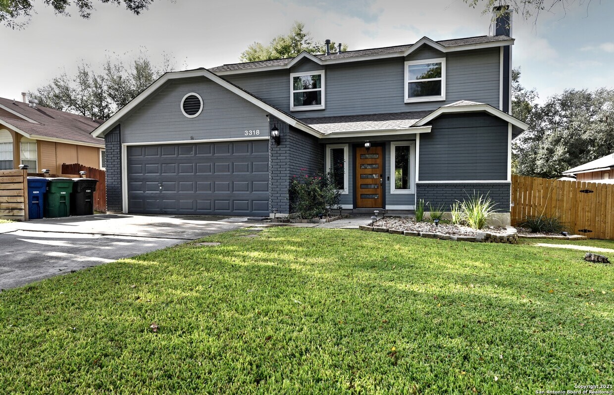 Foto principal - 3318 Stoney Country