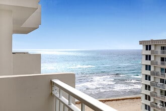 Building Photo - 3221 S Ocean Blvd