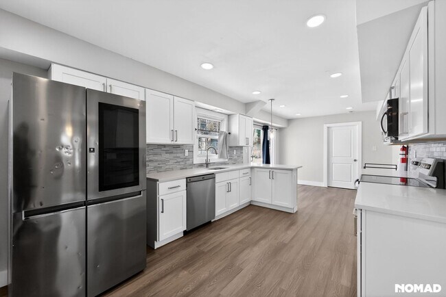 Foto del edificio - 10 Evergreen Ct