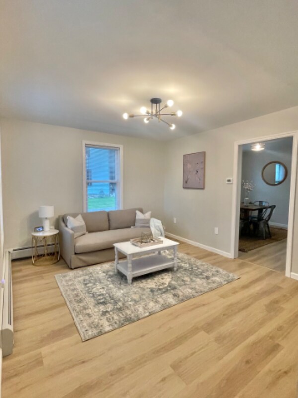 Building Photo - 24 Front St