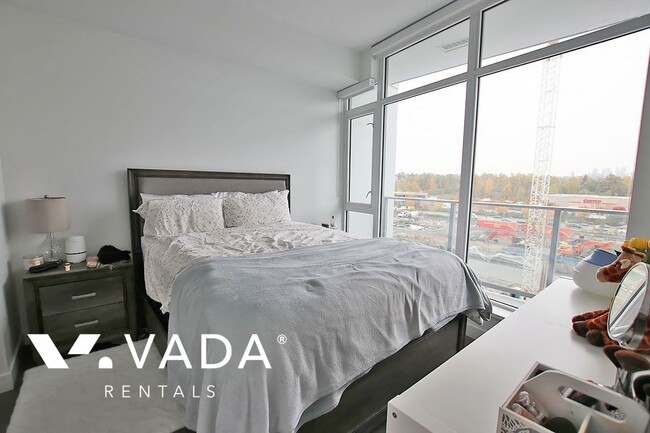 Building Photo - Lumina Waterfall 2 Bedroom Apartment For R...