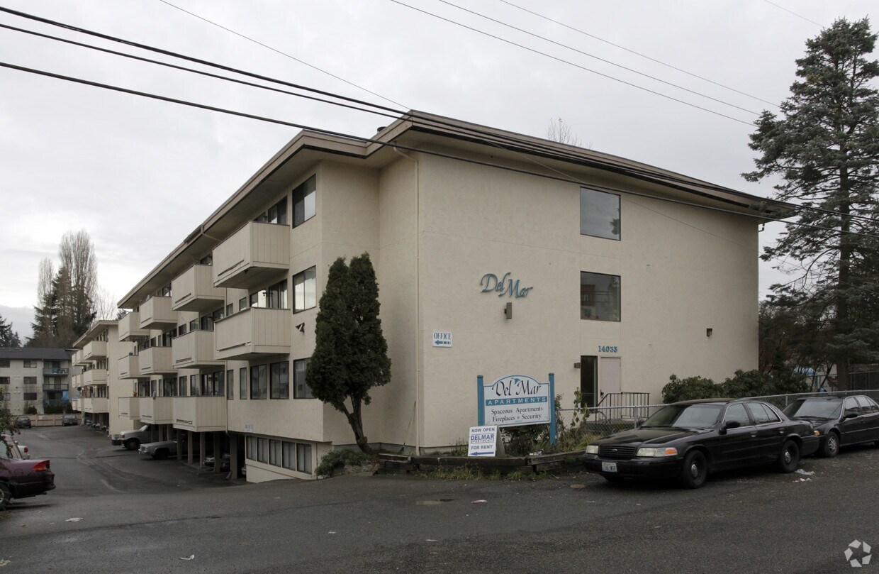 Delmar Apartments Apartments in Seattle, WA