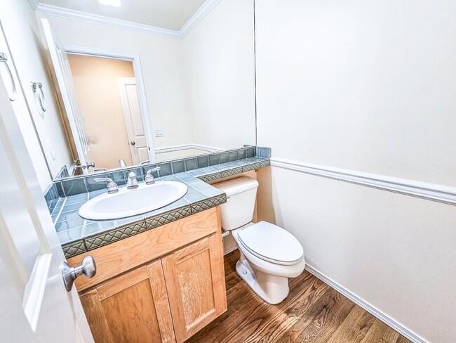 Foto del edificio - 4424 239th Pl SE